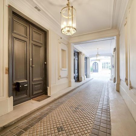 Beautiful Studio - Champs Elysees Parijs Buitenkant foto