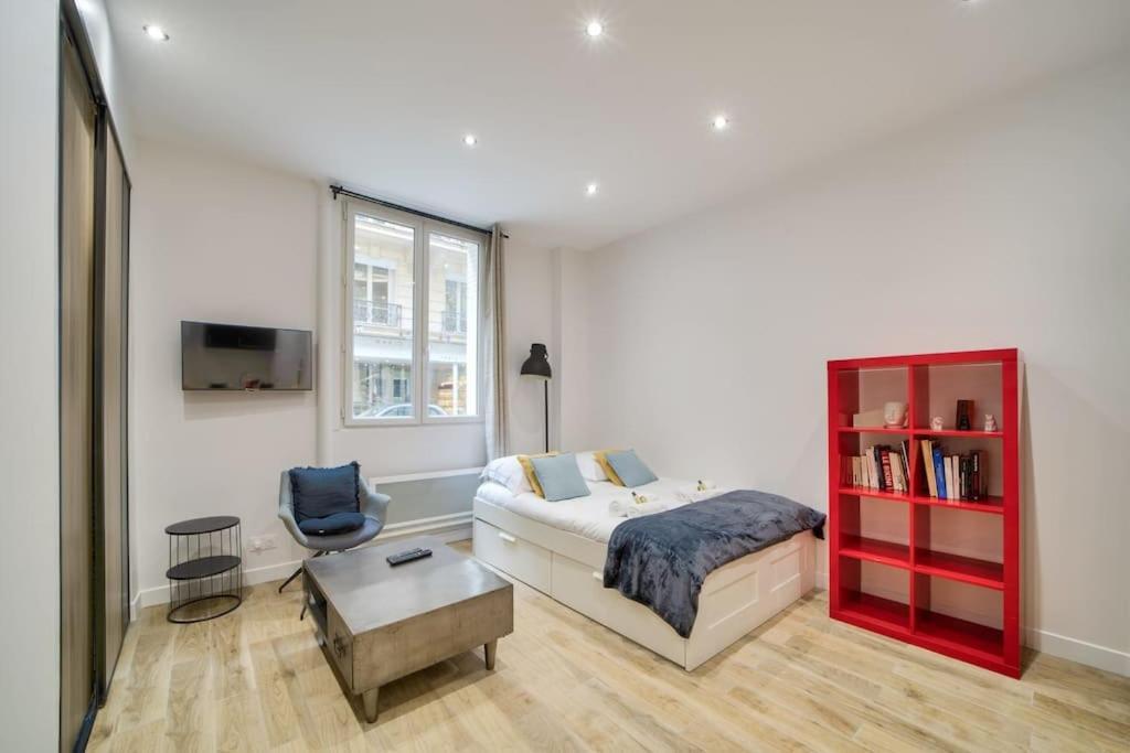 Beautiful Studio - Champs Elysees Parijs Buitenkant foto